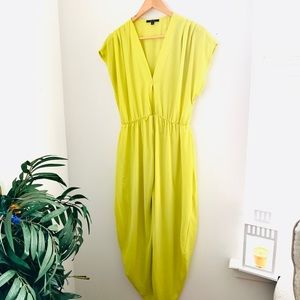 Bright Green Loosely-Fitting Dress